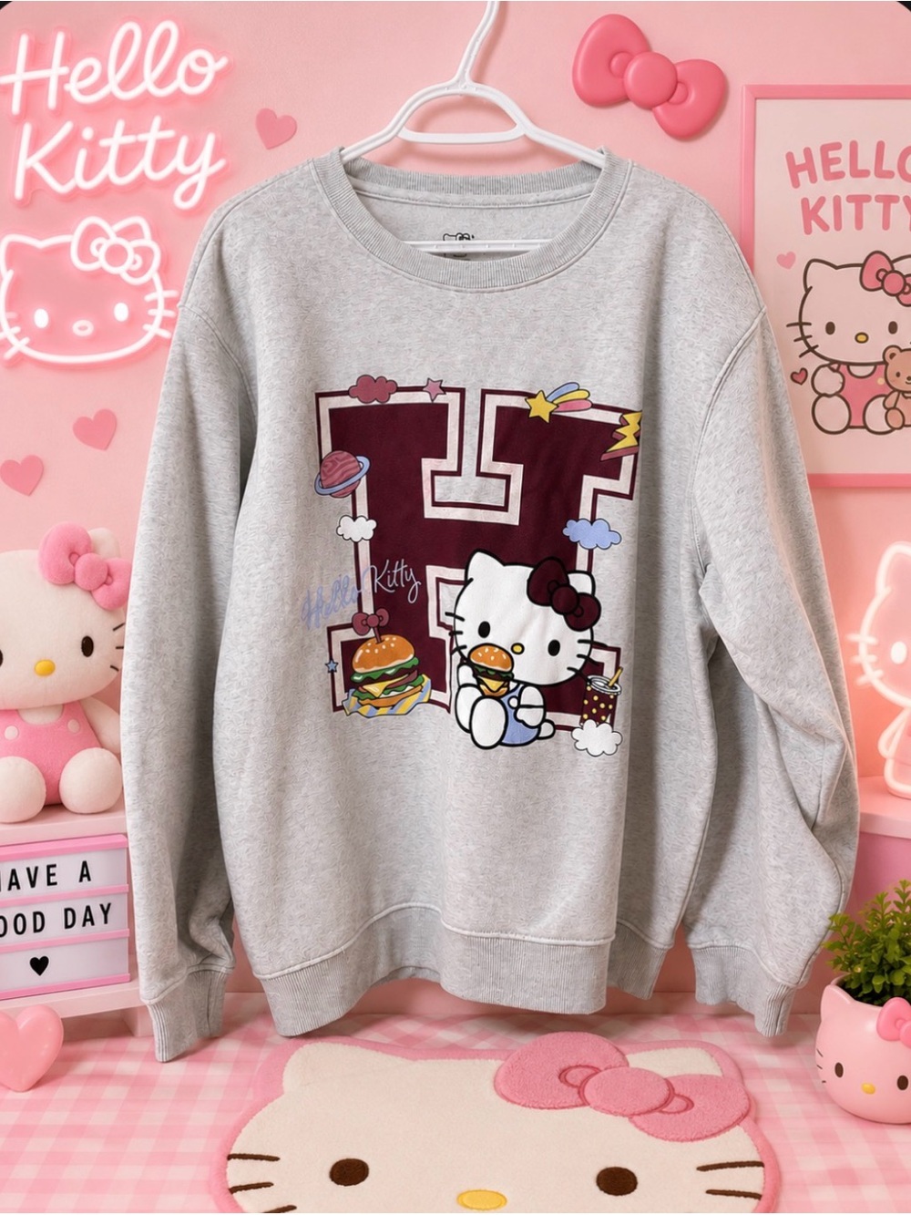 Sanrio Hello Kitty Graphic Sweatshirt - Light Gray & Maroon
